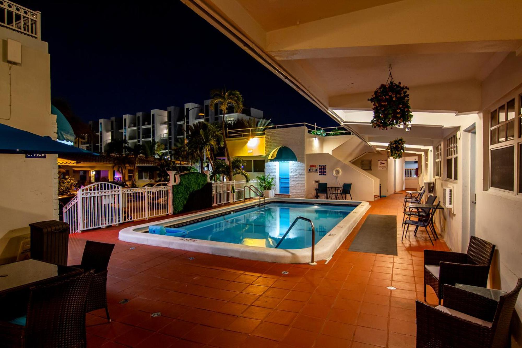 הוליווד Pousada Suites מראה חיצוני תמונה