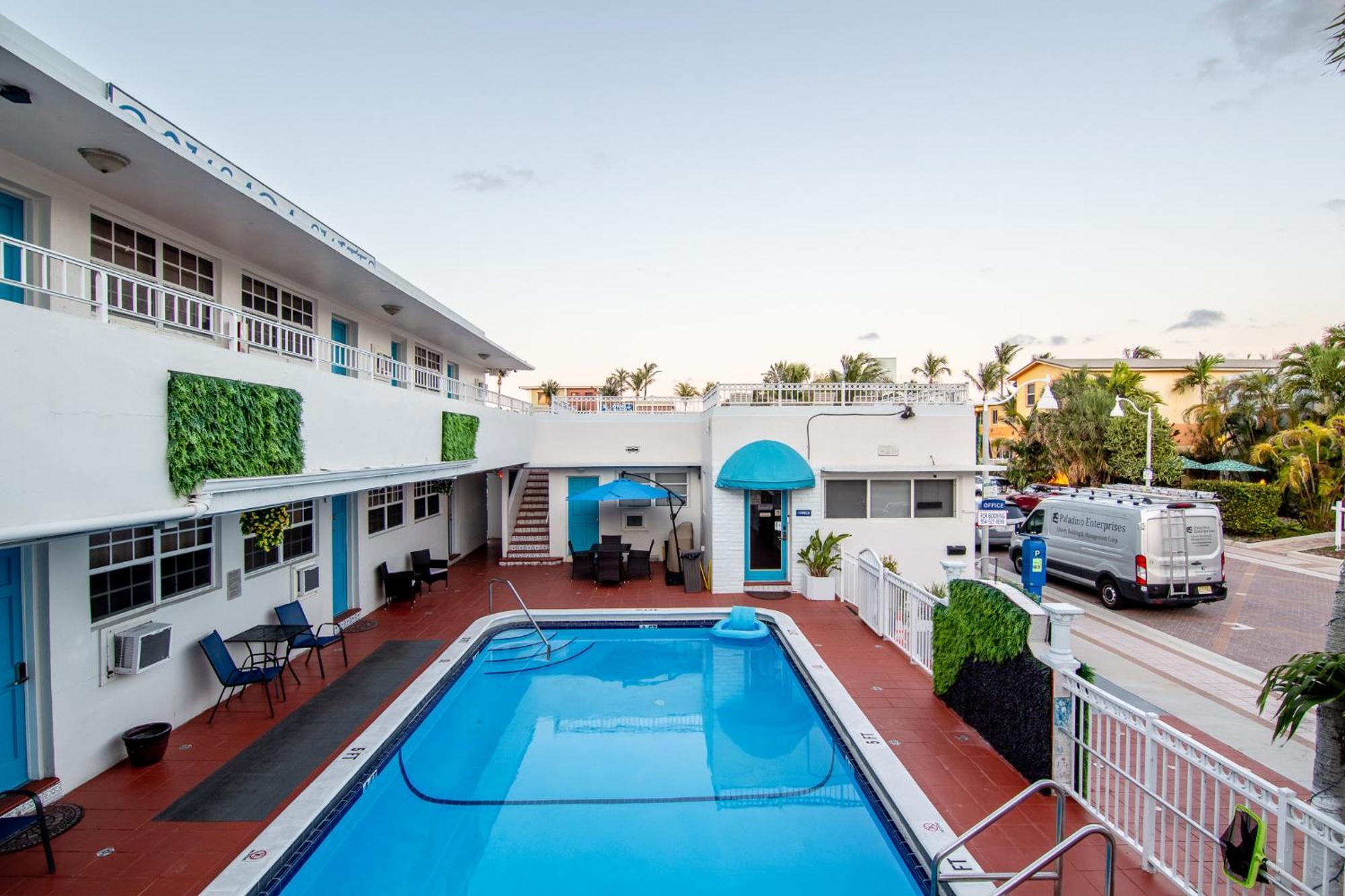 הוליווד Pousada Suites מראה חיצוני תמונה
